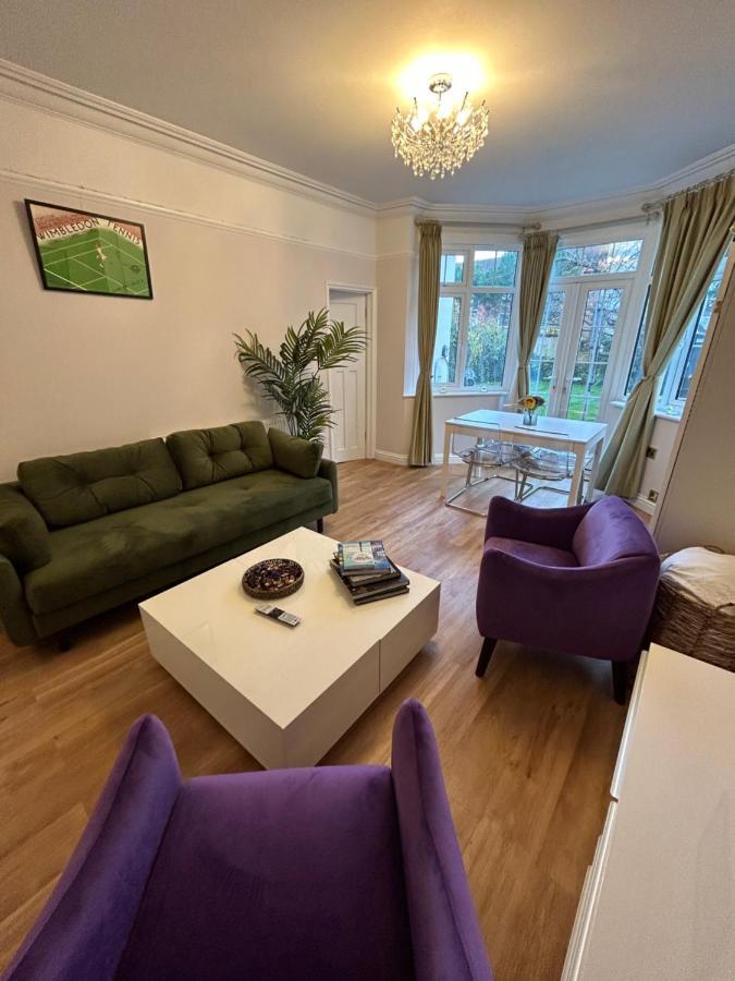 Lovely Garden Apartment In Wimbledon Town Centre With Private Parking By Wimbledon Holiday Lets Лондон Екстер'єр фото